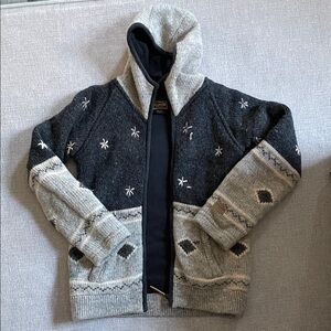 Cozy Gray and Black Patterned Alpaca Wool Women's Jacket